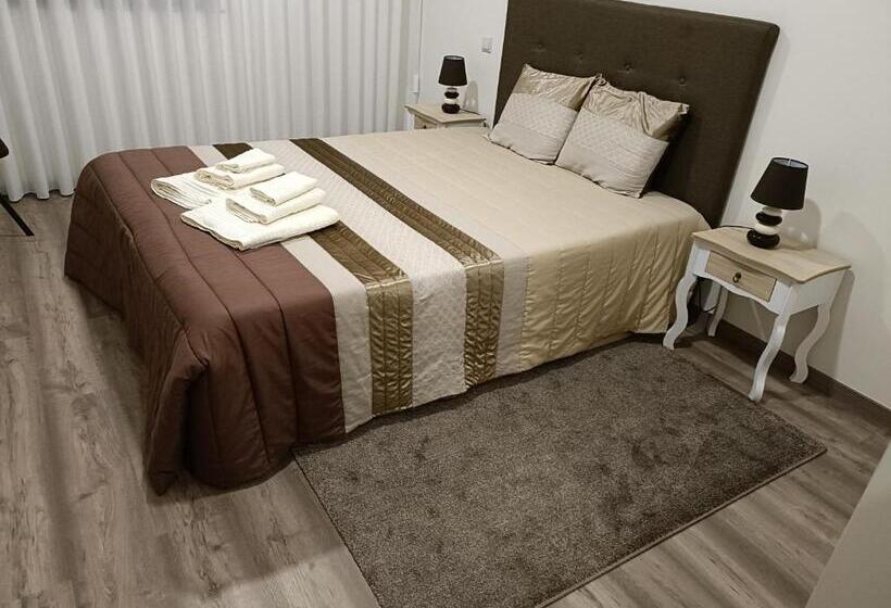 هتل Olhares Do Lobo Restaurante Lobo