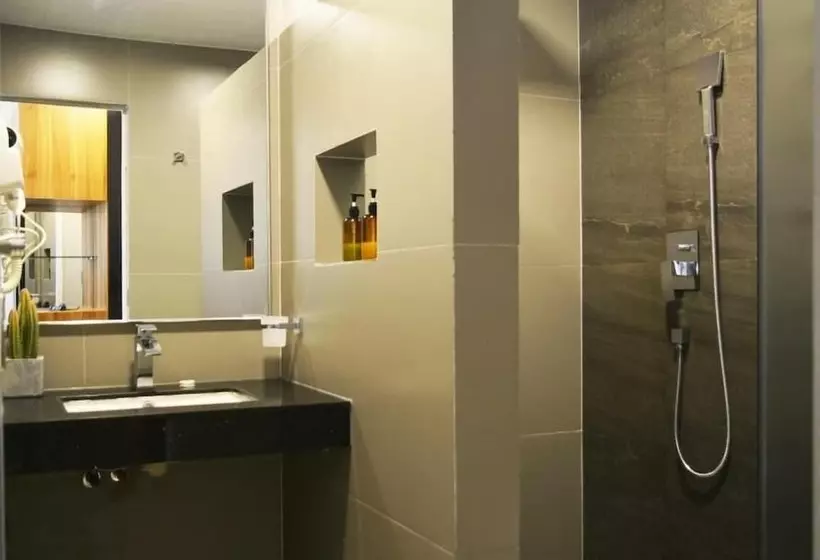 ホテル Triton Prestige Seaview And Spa