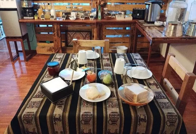 Majatalo Atacama Checar, Hostal