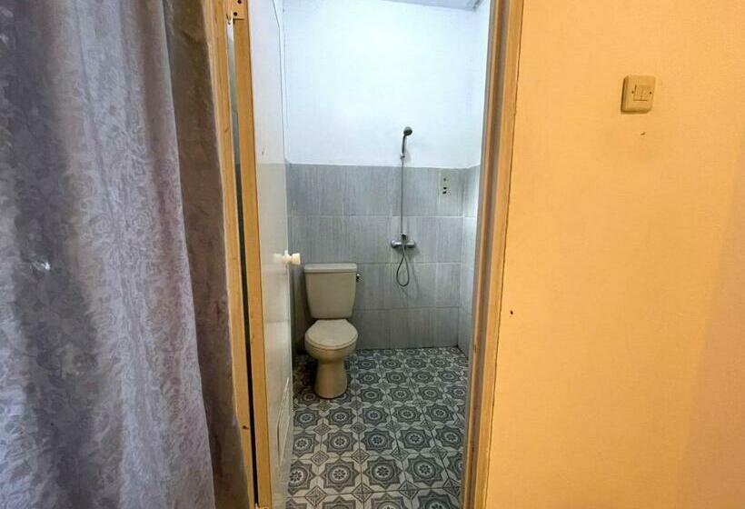 بنسيون Ceria Guest House Semarang