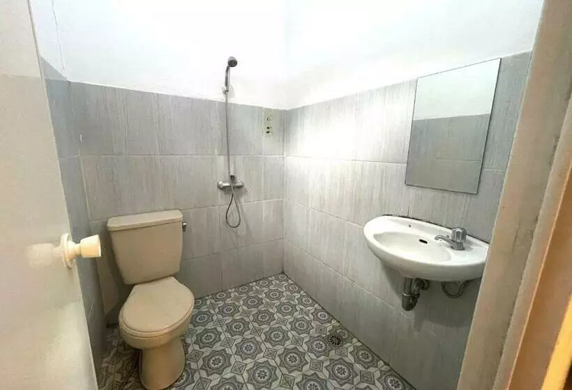 پانسیون Ceria Guest House Semarang