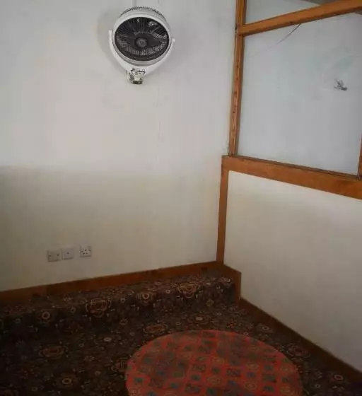 هتل Tourist World