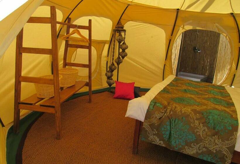 בית מלון כפרי Azure Wellness Retreat