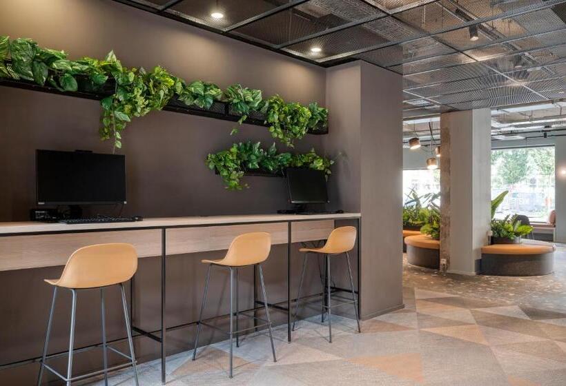 هتل Citybox Antwerp