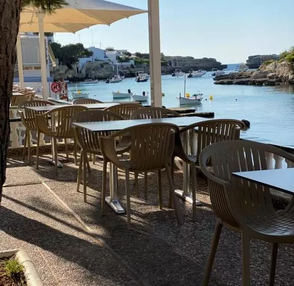 Hotelli Hostal Xuroy