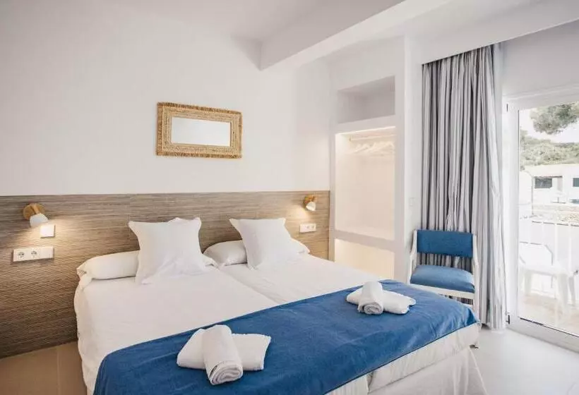 Hotelli Hostal Xuroy