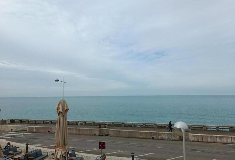 هتل New Hôtel De La Mer
