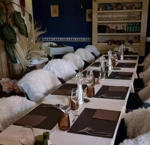 Hotelli Le 9 En Cuisine