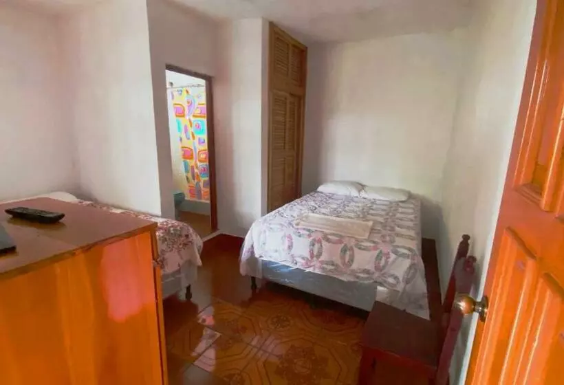 هتل Posada Don Carlos