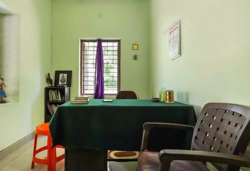 Hotelli Spot On Sreepadmini Ss Ayurmadam