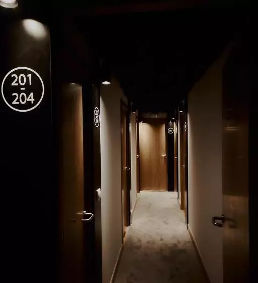 Majatalo Zarey Hostel