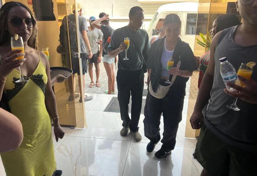 Riviera Hotel, Apartments & Resorts