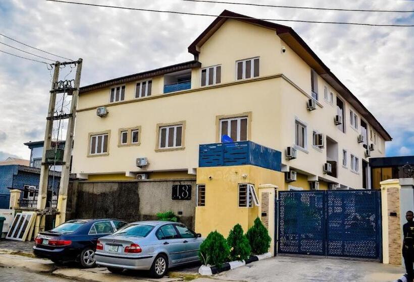 Riviera Hotel, Apartments & Resorts