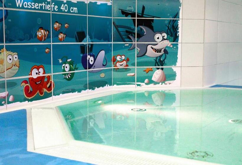 Familien Wellness Hotel Seeklause Mit Großem Abenteuerspielplatz Piraten Insel Usedom Kinder Immer A