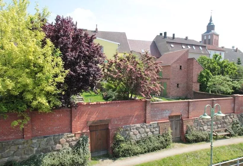 בית מלון כפרי Am Markt