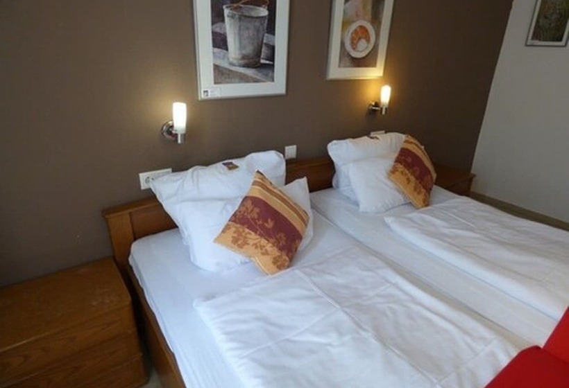 酒店 Art Inn  Dinslaken