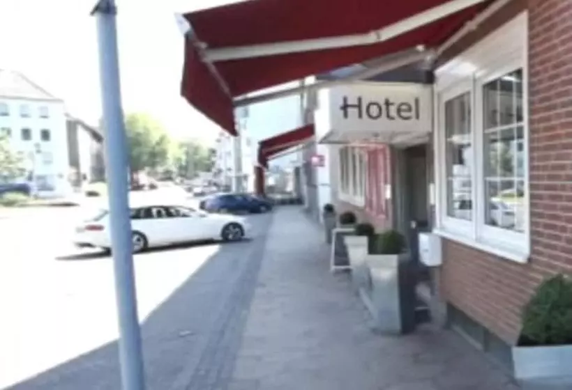 ホテル Art Inn Dinslaken