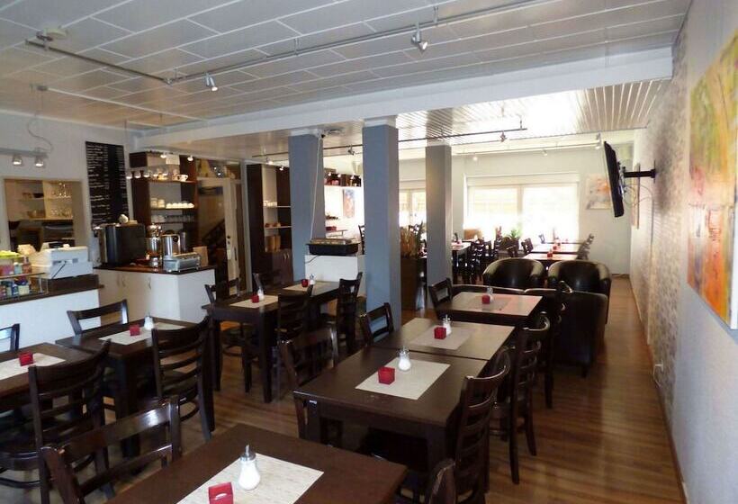 酒店 Art Inn  Dinslaken