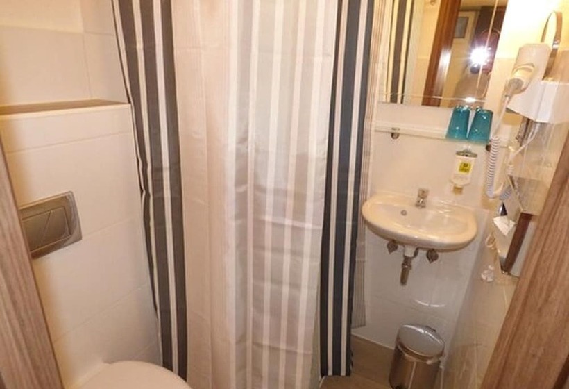 酒店 Art Inn  Dinslaken