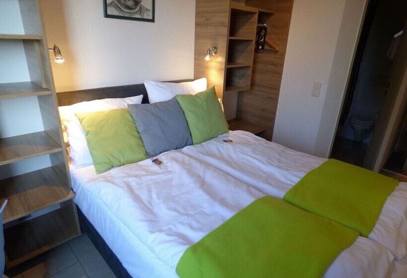 酒店 Art Inn  Dinslaken