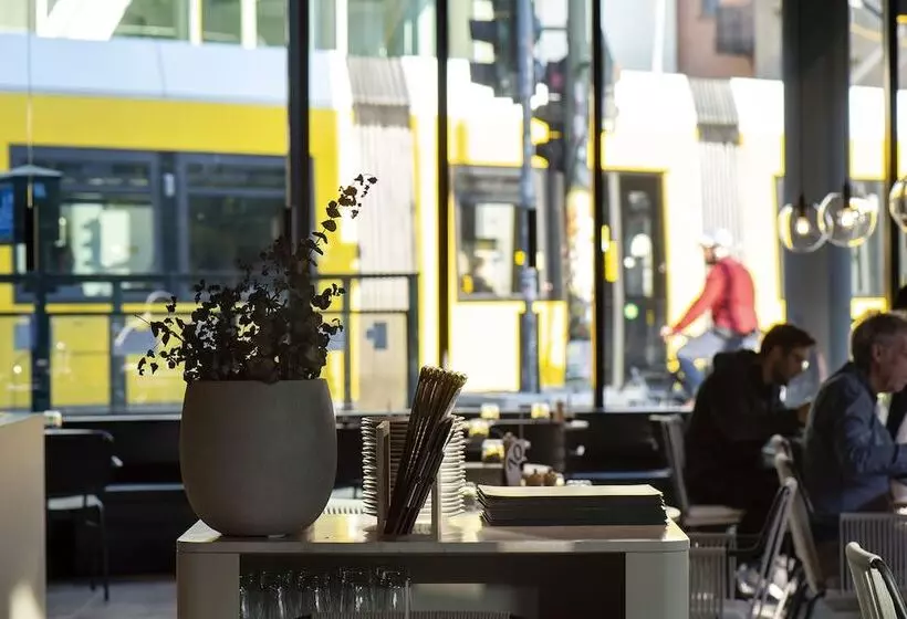 هتل Casa Camper Berlin