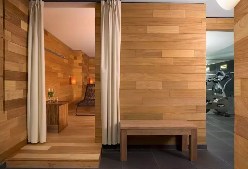 هتل Casa Camper Berlin