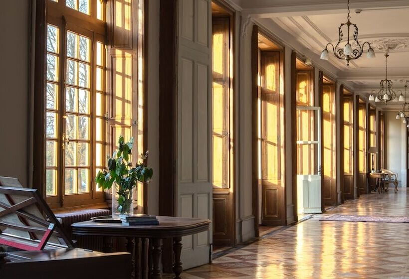 فندق Château De La Buronnière