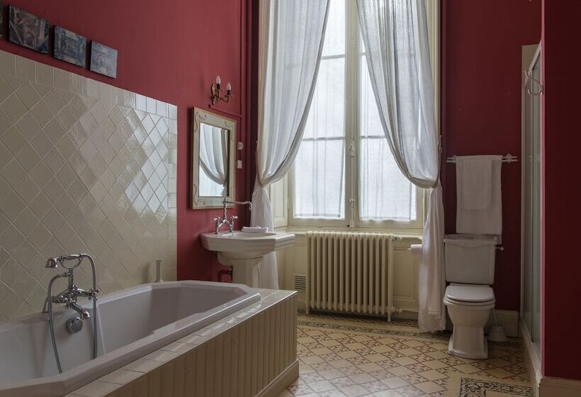 فندق Château De La Buronnière