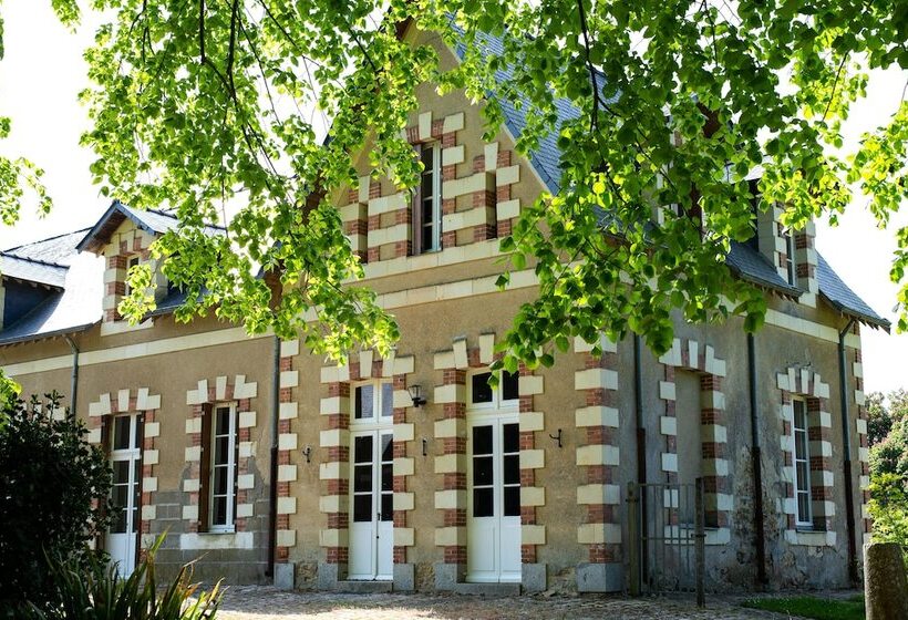 فندق Château De La Buronnière