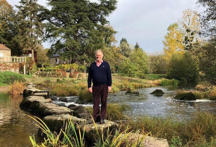 فندق Château De Saint Loup