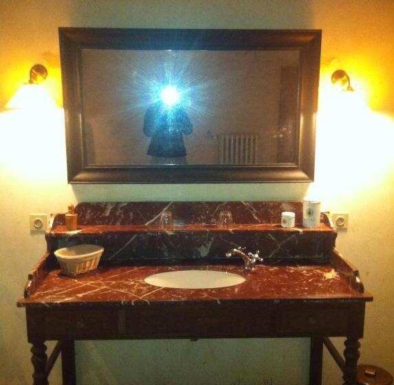 فندق Château De Saint Loup