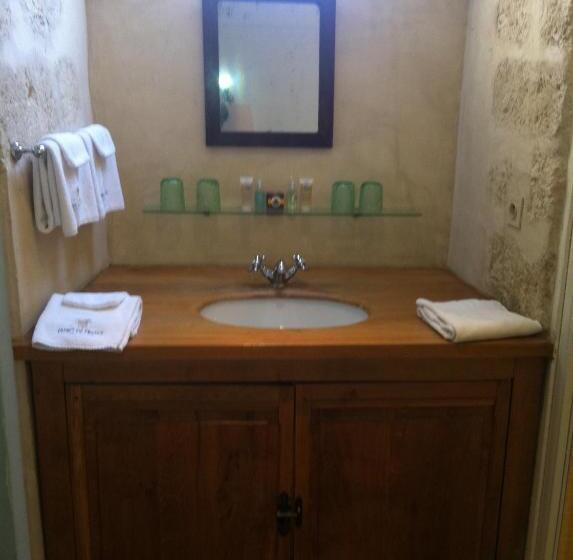 فندق Château De Saint Loup