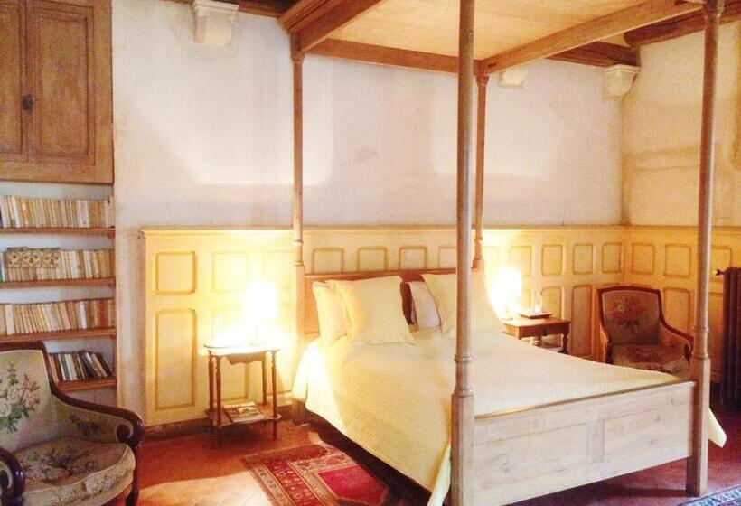 فندق Château De Saint Loup