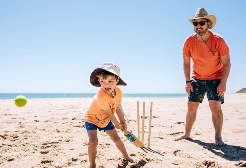 ホテル Discovery Parks  Coogee Beach