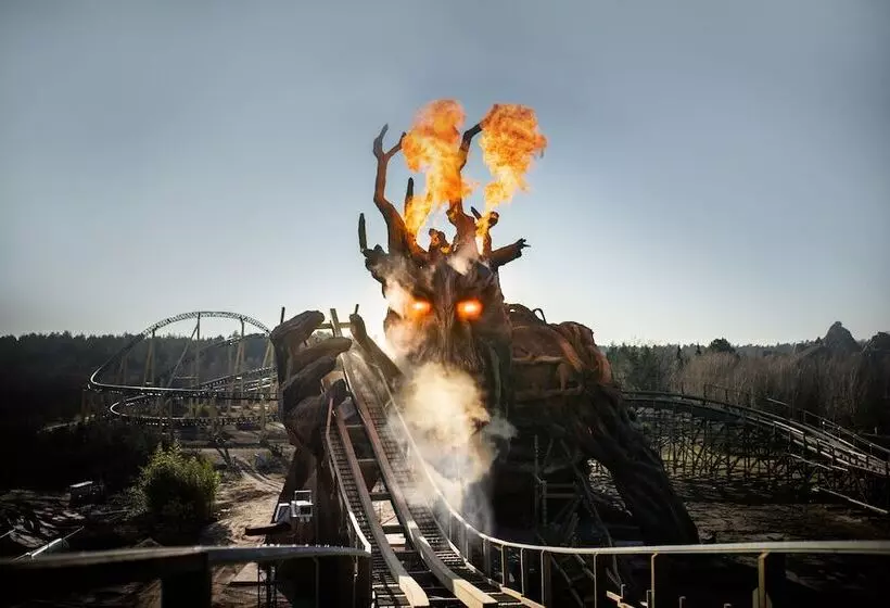 ホテル Heide Park Abenteuer