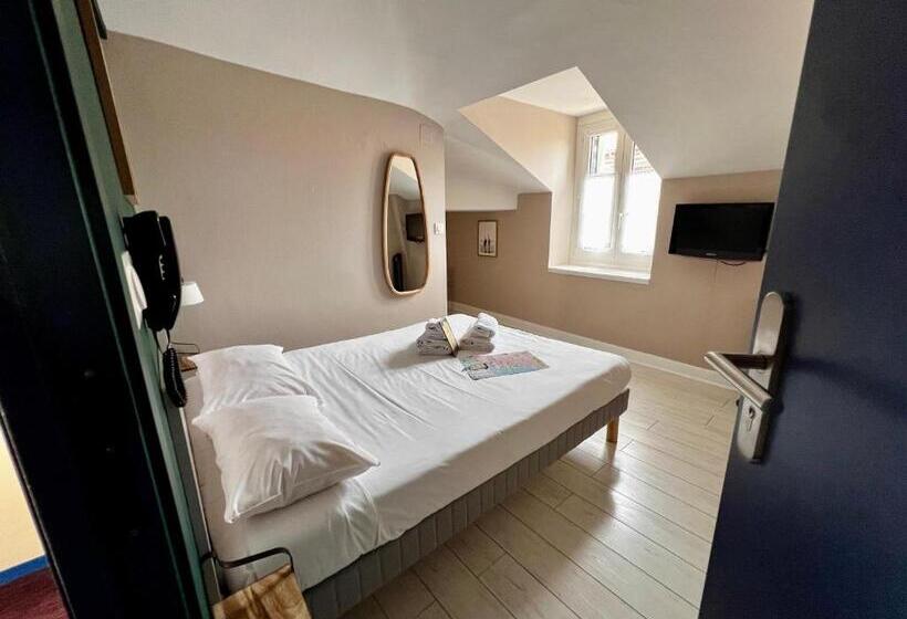 בית מלון כפרי Hôtel Saint James