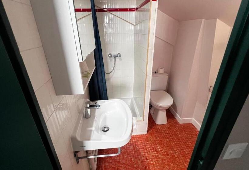 בית מלון כפרי Hôtel Saint James