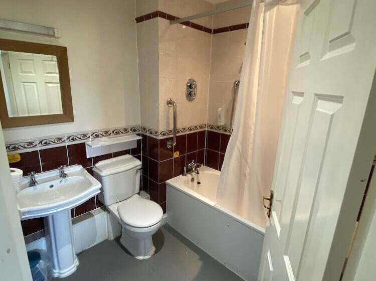 ホテル Ibis Budget Bromsgrove