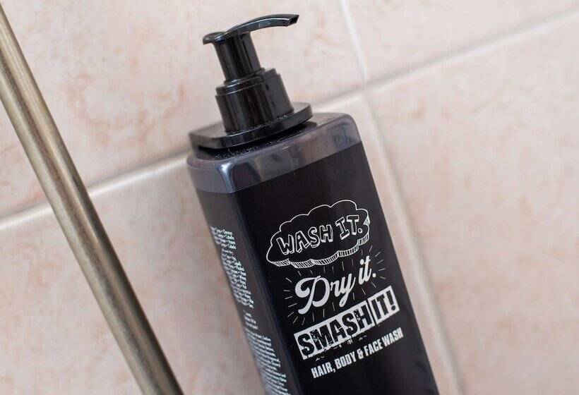 ホテル Ibis Budget Bromsgrove