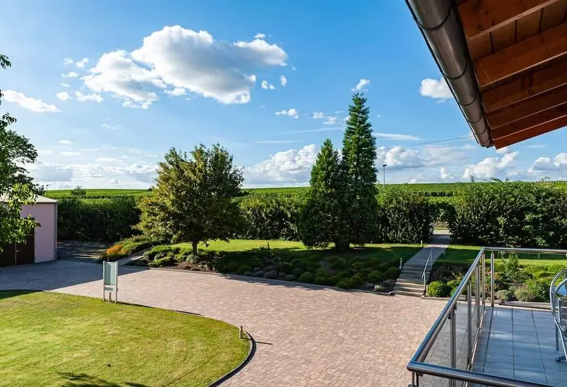 فندق Landgut Schill