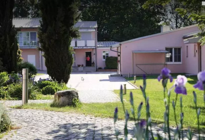 فندق Landgut Schill