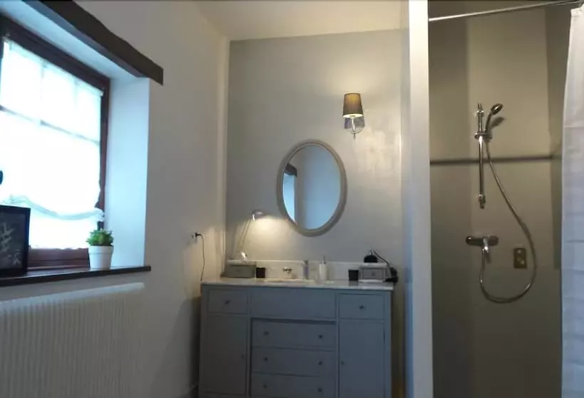 ホテル Le Clos De La Chapelle