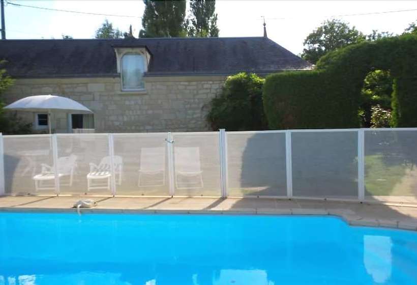 בית מלון כפרי Le Clos De La Chapelle