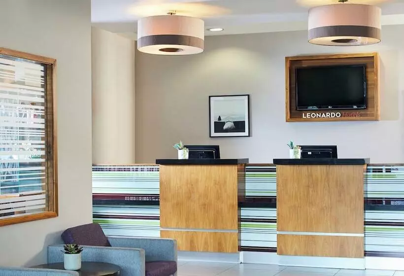Hotel Leonardo Bradford