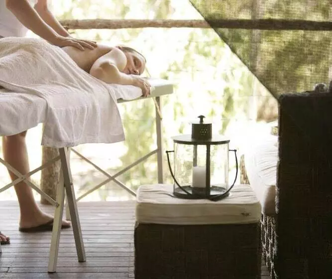 酒店 Paperbark Camp