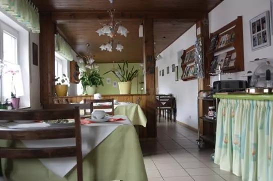 호텔 Pension Domblick