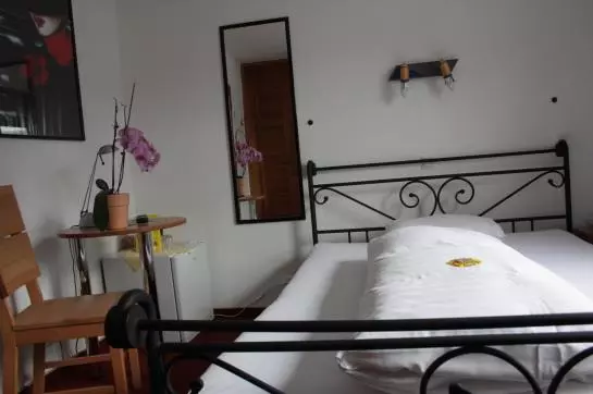 호텔 Pension Domblick