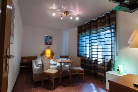 호텔 Pension Domblick