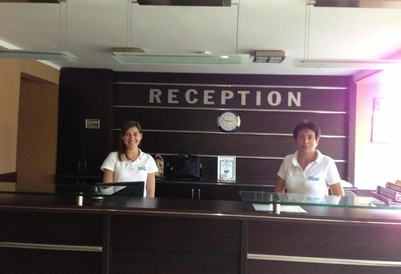 בית מלון כפרי Pliska   All Inclusive Light