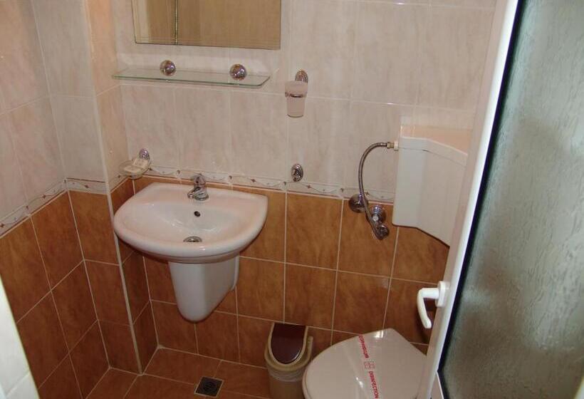 בית מלון כפרי Pliska   All Inclusive Light